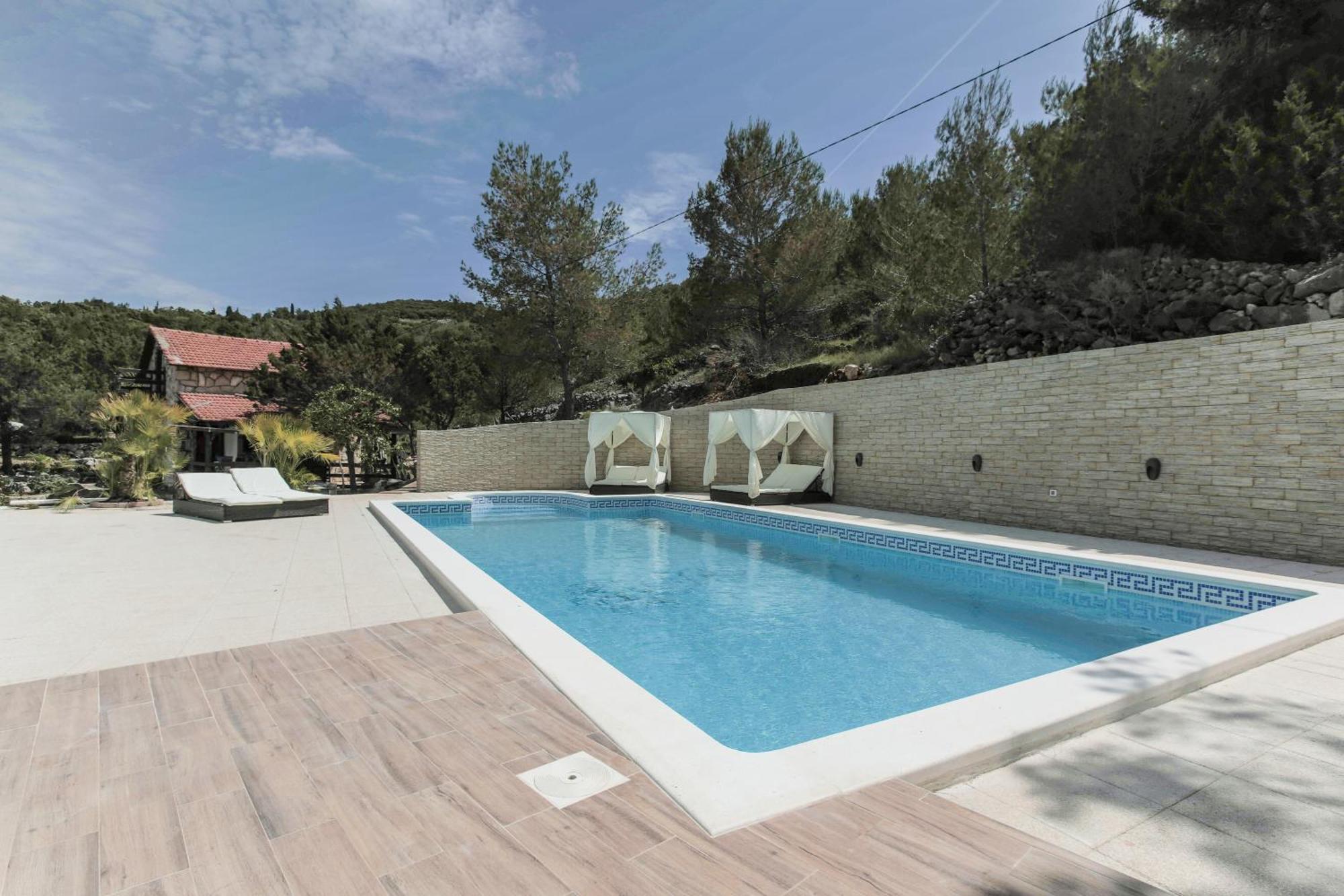 Villa Mendes Zastražišće Exteriör bild
